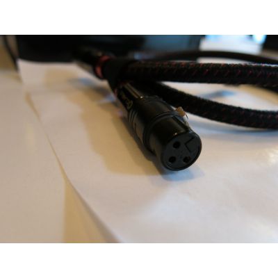 Кабель межблочный аудио Clarus Crimson CCB-005D 0.5m (2XLR-2XLR)