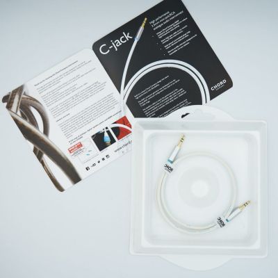 Кабель межблочный аудио Chord Company C-Jack 3.5mm Stereo to 3.5mm Stereo 0.75m