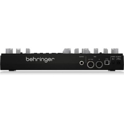Аналоговый басовый синтезатор Behringer TD-3-BK